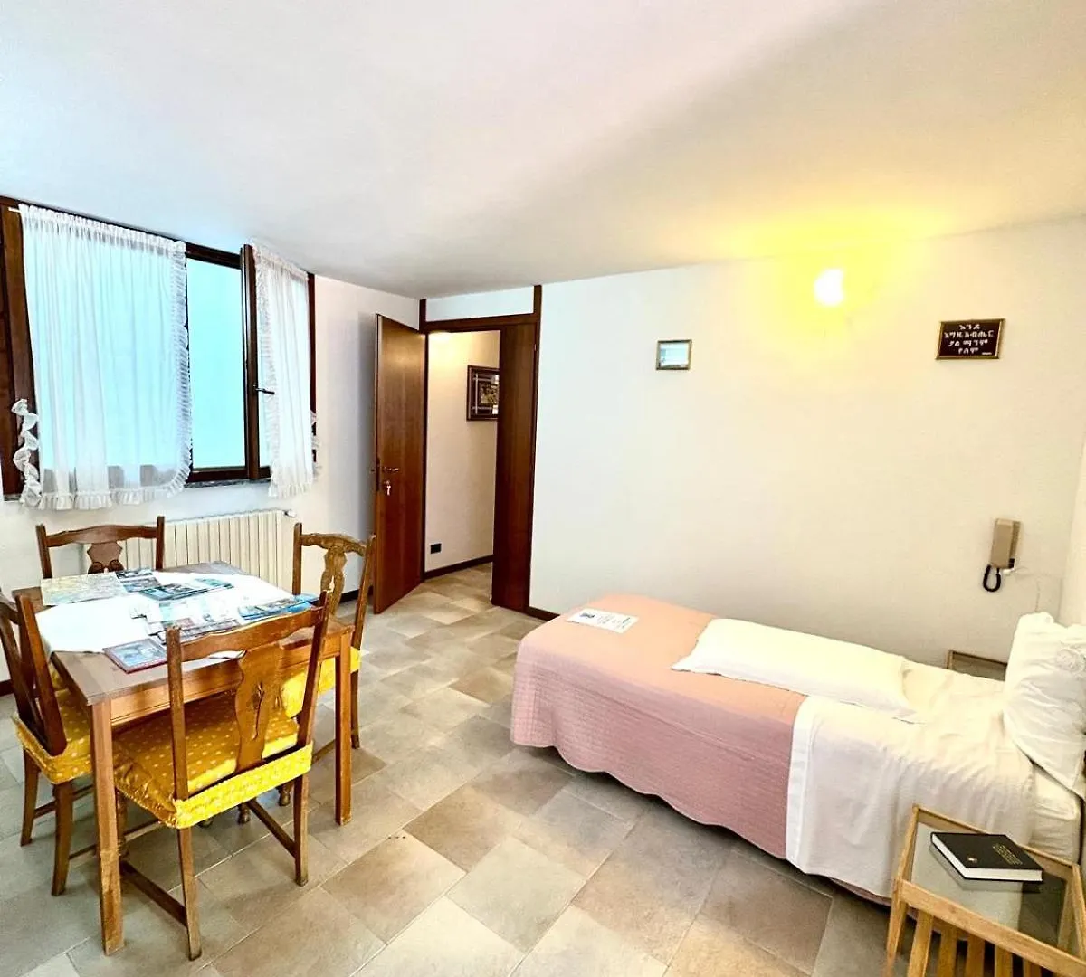 The Flower Garden Bed & Breakfast Scanzorosciate